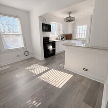 3857 W 51st St in Chicago, IL - Building Photo - Building Photo