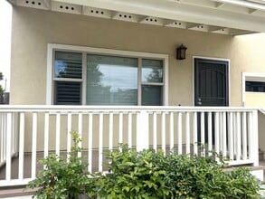460 Lindberg Cir in Petaluma, CA - Building Photo - Building Photo