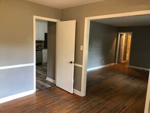 3350 Denson Pl in Charlotte, NC - Building Photo - Building Photo