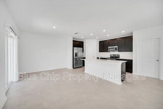 2209 Aquifer Ln in Davenport, FL - Building Photo - Building Photo