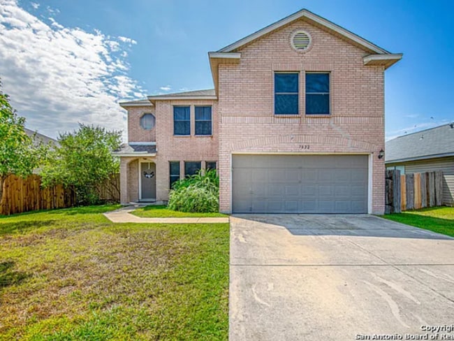 property at 7822 Encanto Vis Dr