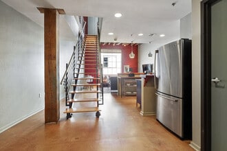 455 Andrew Higgins Blvd in New Orleans, LA - Building Photo - Building Photo