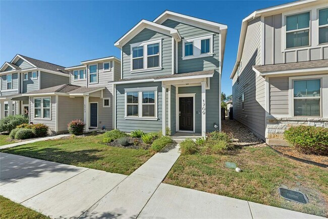 1709 Arendale Dr in Leander, TX - Building Photo - Building Photo