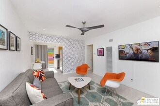 22900 S Palm Canyon Dr in Palm Springs, CA - Building Photo - Building Photo