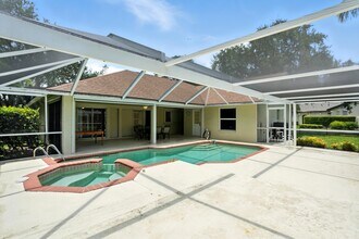 1301 Piper Blvd in Naples, FL - Building Photo - Building Photo