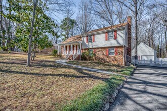1732 Featherstone Dr in Midlothian, VA - Building Photo - Building Photo