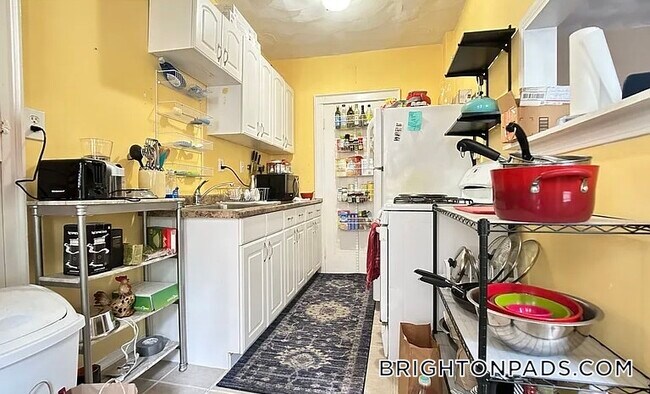 249 Chestnut Hill Ave in Boston, MA - Building Photo - Building Photo