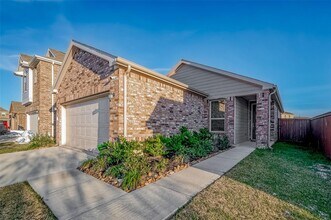 21223 Hbr Shr Dr in Cypress, TX - Building Photo - Building Photo