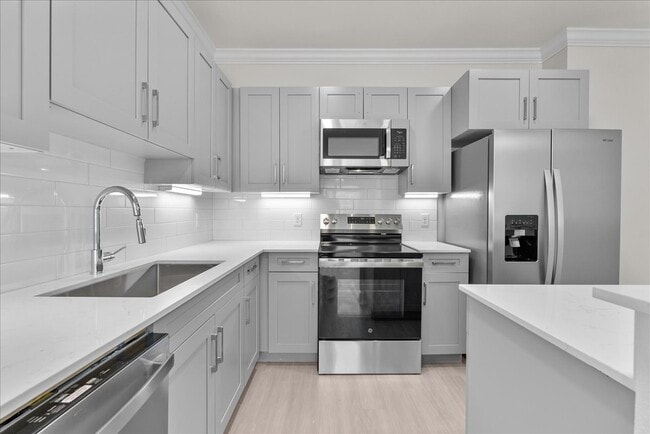 The Magnolia Living in League City, TX - Building Photo - Building Photo