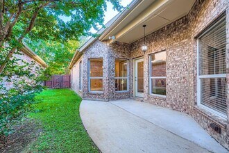 9440 Park Garden Dr in Frisco, TX - Foto de edificio - Building Photo