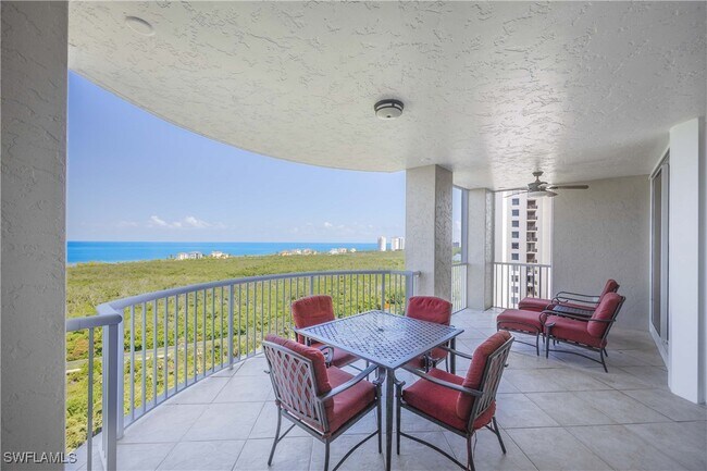 property at 7117 Pelican Bay Blvd