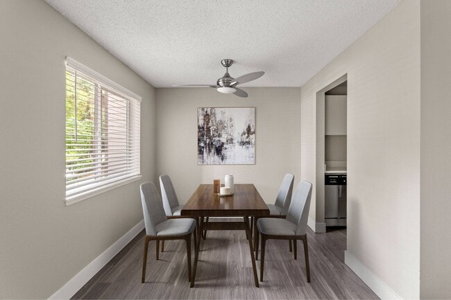 Montair at Somerset Hill in Tumwater, WA - Building Photo - Building Photo