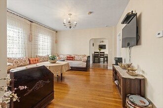 48 Tappan St in Everett, MA - Building Photo - Building Photo