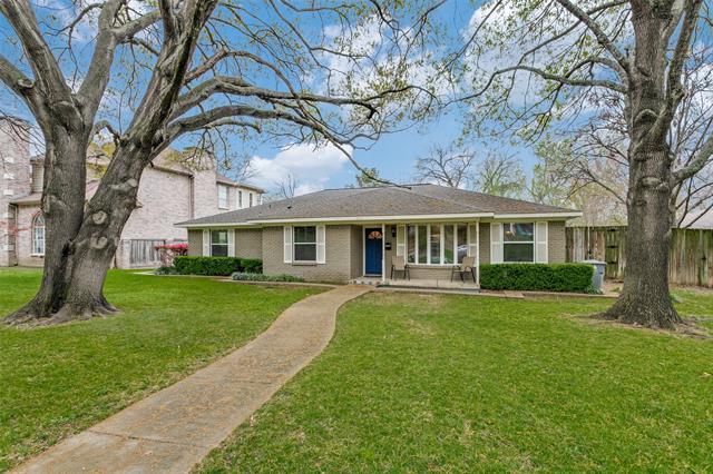 8142 San Cristobal Dr in Dallas, TX - Building Photo - Building Photo