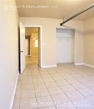 6649 S Greenwood Ave-Unit -Unit G in Chicago, IL - Building Photo - Building Photo