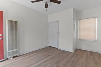 526 Magnolia Ave in Long Beach, CA - Building Photo - Building Photo