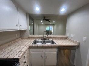 278 N Wilshire Ave in Anaheim, CA - Building Photo - Building Photo