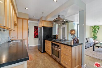 9061 Keith Ave in West Hollywood, CA - Building Photo - Building Photo