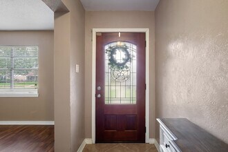 706 Yale Ln in Deer Park, TX - Building Photo - Building Photo