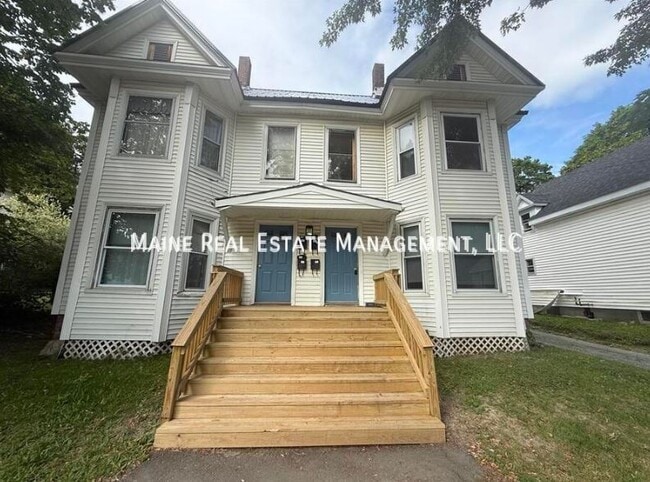 property at 36 Pier St