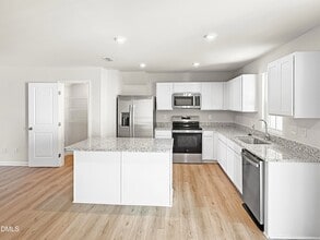 150 Elyse Overlook Lp in Sanford, NC - Building Photo - Building Photo