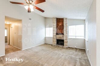 6356 Porterway Dr in Houston, TX - Building Photo - Building Photo