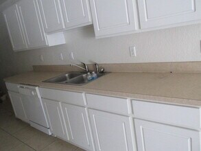 1513 Illinois Ave in St. Cloud, FL - Building Photo - Building Photo
