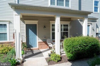 11138 Wortham Crest Cir in Manassas, VA - Building Photo - Building Photo