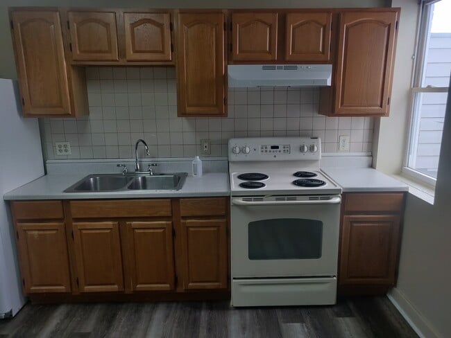 1108-1112 Butler St, Unit 7 in Easton, PA - Building Photo - Building Photo
