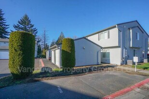 4000 NE 109th Ave in Vancouver, WA - Building Photo