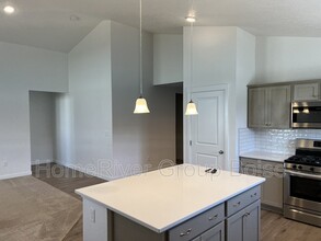 3794 E Berwick Dr in Nampa, ID - Building Photo - Building Photo
