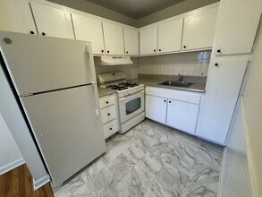 56 Myrtle Ave in Long Branch, NJ - Building Photo - Building Photo