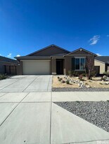 7255 Rutherford Dr in Reno, NV - Building Photo