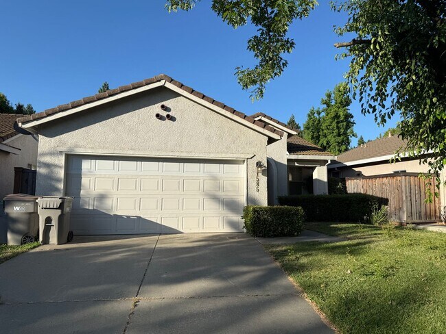 property at 1585 Headslane Rd