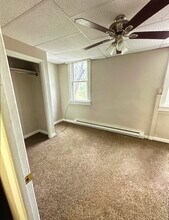 930 Willey St, Unit 1 Bedroom in Morgantown, WV - Building Photo - Building Photo