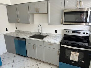 9033 Harding Ave, Unit 4 in Surfside, FL - Building Photo - Building Photo