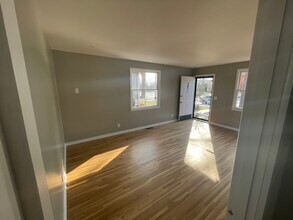 1913 Boscobel St in Nashville, TN - Building Photo - Building Photo