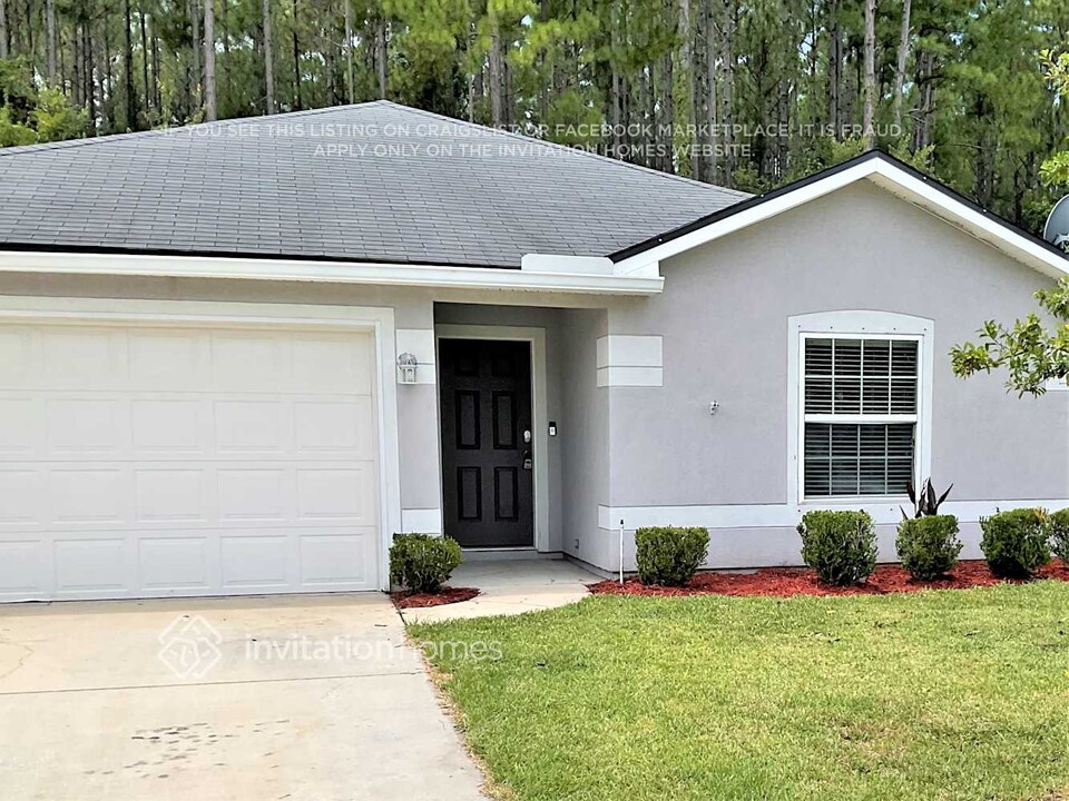 96393 Commodore Point Dr in Yulee, FL - Building Photo