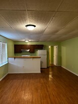 59 Price St in Kingston, PA - Building Photo