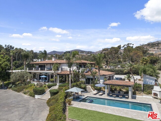 property at 27355 Pacific Coast Hwy