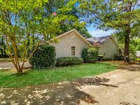 302 Wildmarsh Rd photo'