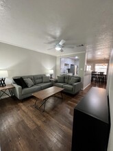 1405 Airline Dr in College Station, TX - Building Photo - Building Photo