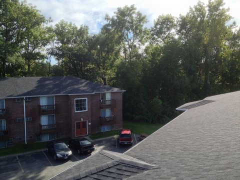 Creekside Village Apartments in Tonawanda, NY - Foto de edificio - Building Photo