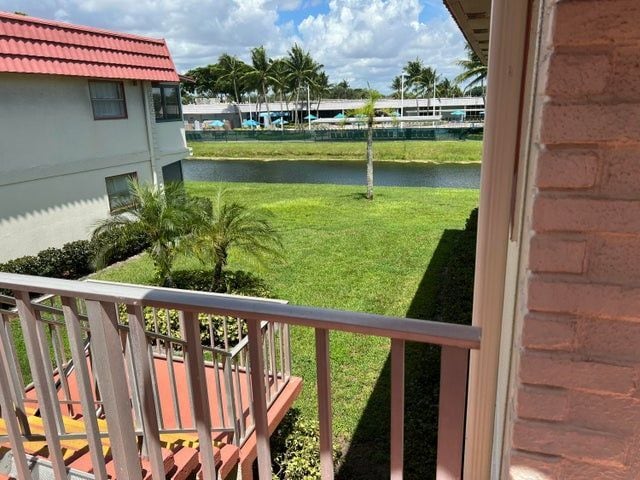 32 Saxony A in Delray Beach, FL - Building Photo - Building Photo