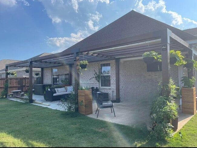 120 Herman Dr in Prattville, AL - Foto de edificio - Building Photo