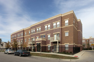 804-812 E Bowen Ave Apartments