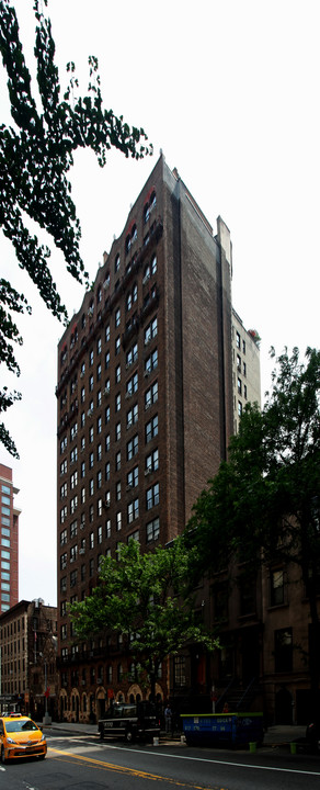 242 East 72nd Street Apartments in New York, NY - Building Photo