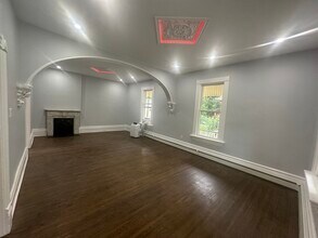 566 Maitland St in London, ON - Building Photo - Building Photo