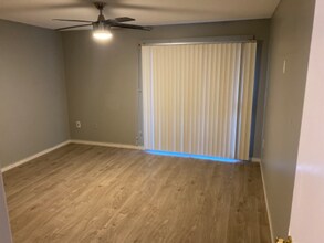 3331 W Del Monico Ln in Phoenix, AZ - Building Photo - Building Photo