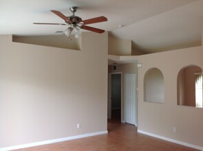 962 SW Paar Dr in Port St. Lucie, FL - Building Photo - Building Photo